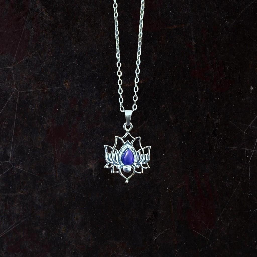 Yoga Lotus Bohemian Pendant Necklace With Geometric Design For Women