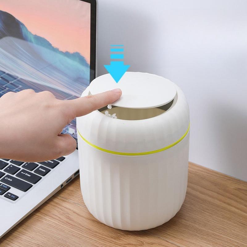 Mini Desktop Trash Can Durable Plastic Waste Bin with Lid Garbage Organizer for Bedroom Office Desk Home Supplies
