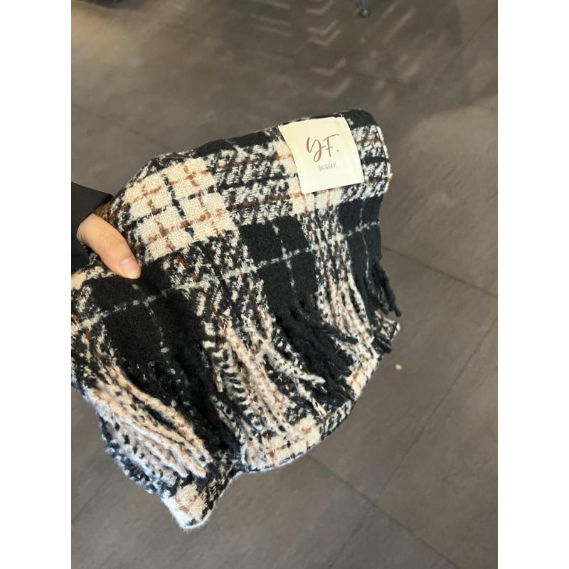 Autumn and winter atmosphere imitation cashmere scarf women's warm retro student long shawl cold scarf men