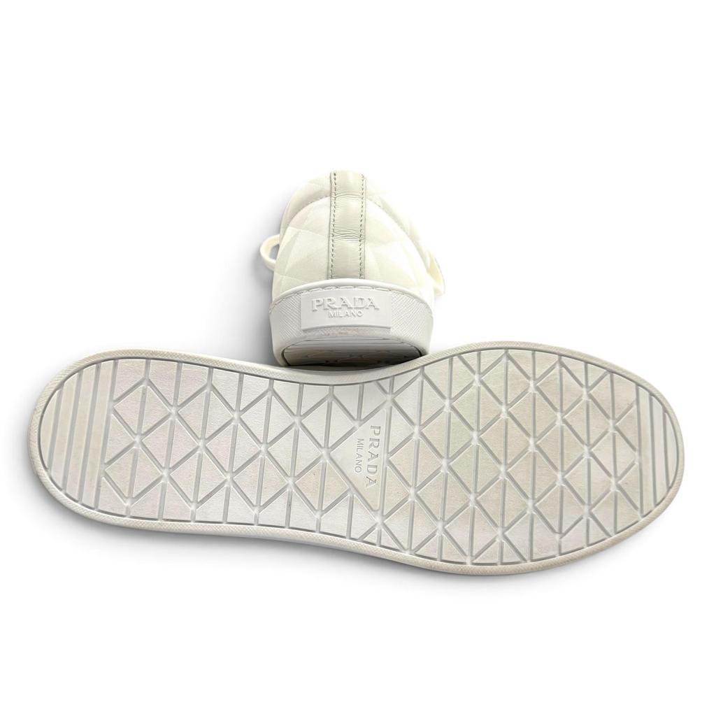 Excellent PRADA Low Cut Sneakers White Nylon Mens 7.5 2EE376 Used