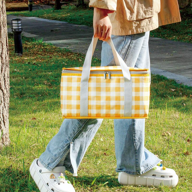 Large-capacity Picnic Bag with Thick Insulation for Heat Retention and Cold Preservation, Foldable and Portable Lunch Box