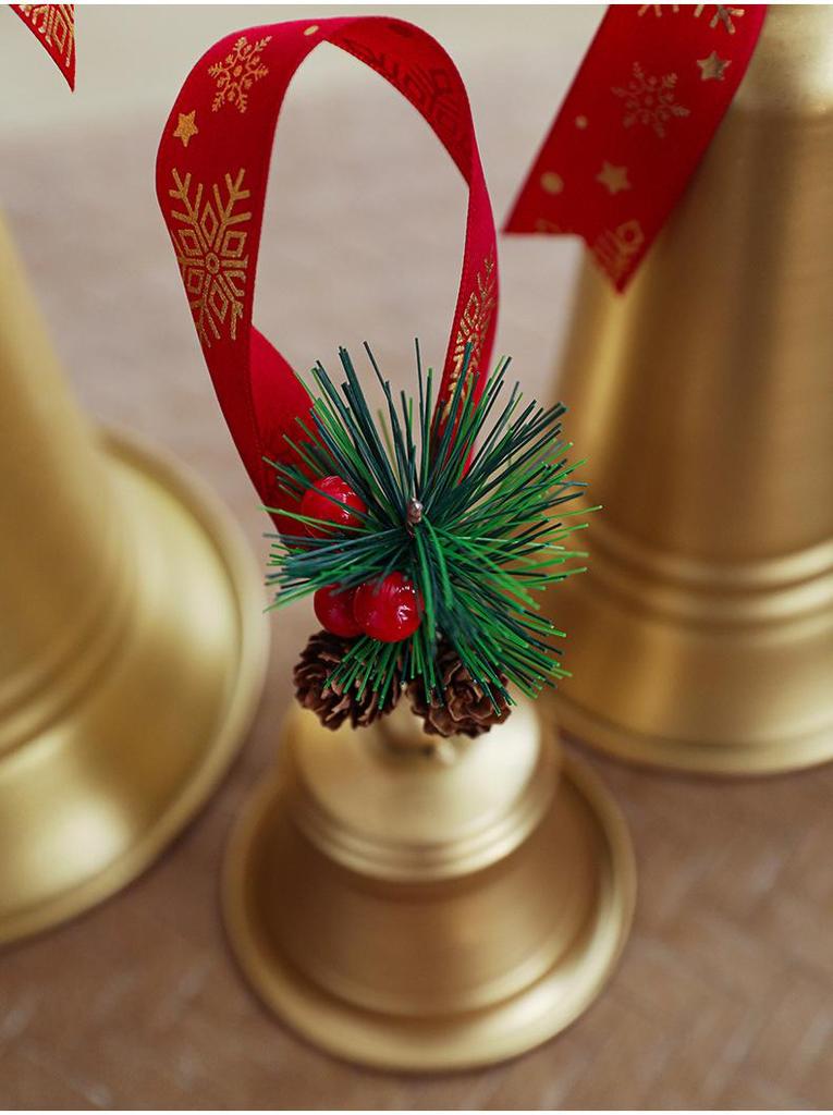 Creative Iron Trumpet Christmas Bell Ornaments