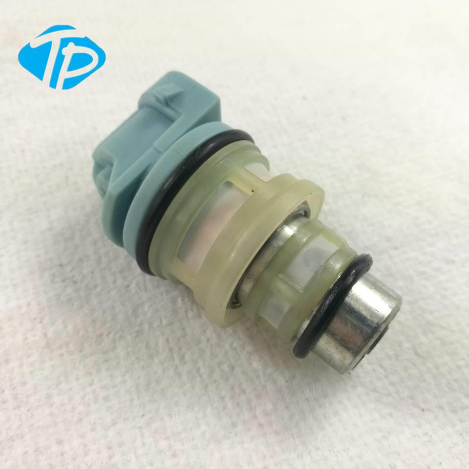 Oil Cooler, Engine Oil  for Clio, Megane, Kangoo, 19, 21  7700853915