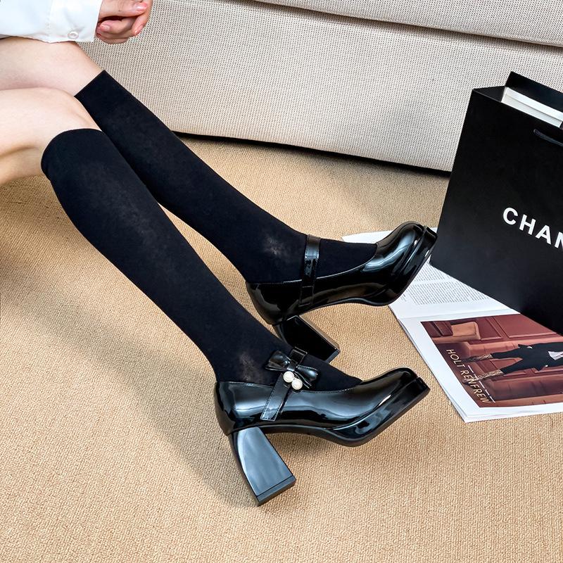 High Heels Women's Wedding Shoes 2025 New Pearl One-word Strap Mary Jane Shoes Thick Heel Round Head Single Shoes French Bridesmaid Shoes