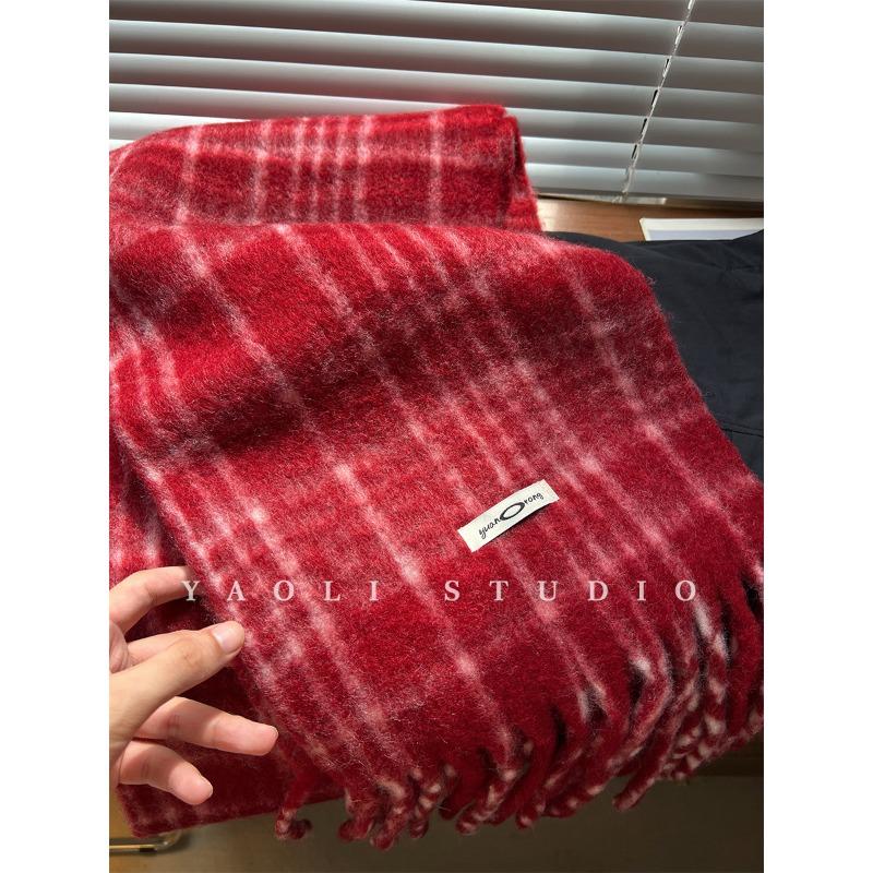 

Red Plaid High End Brushed Scarf for Women Autumn and Winter Warm and Cold Proof Scarf Korean 220 * 32cm (tassel 15cm)