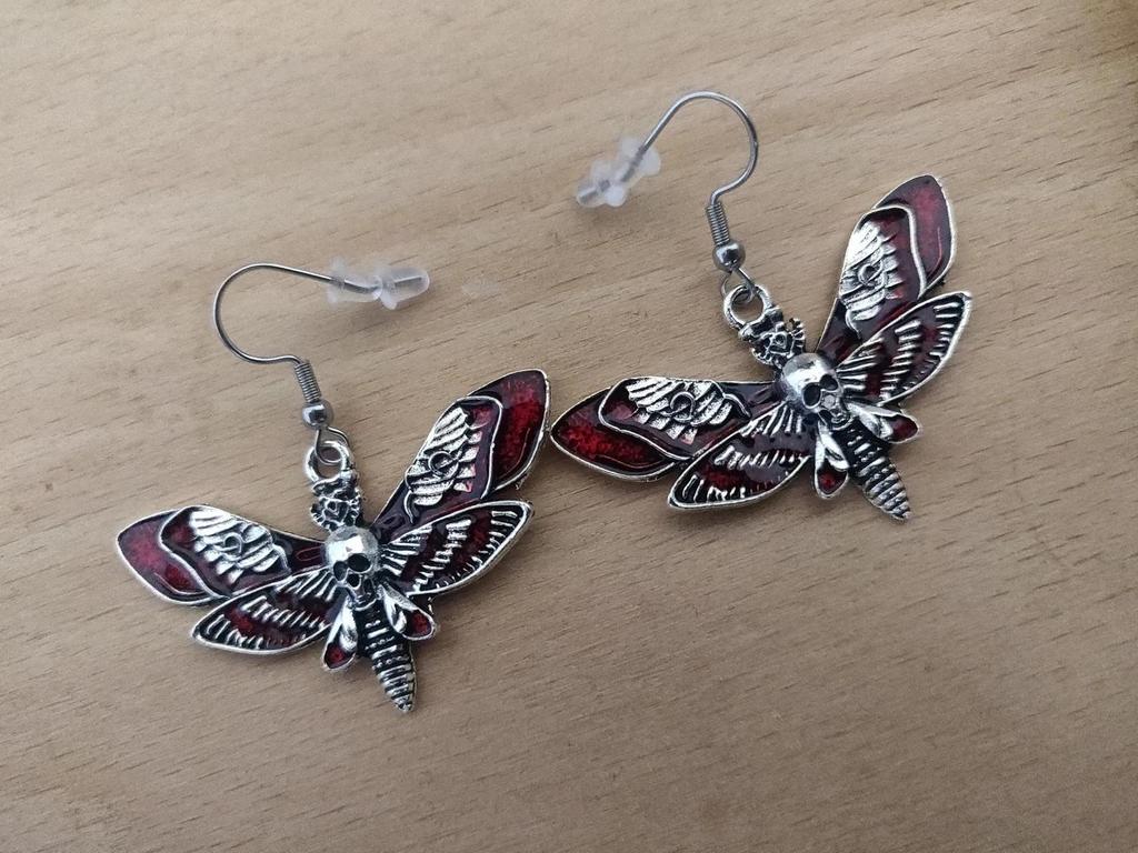 Personality Gothic Blood-red Death Moth Skull Dangle Earrings for Women Halloween Party Demon Slayer Jewelry Accessories Gifts