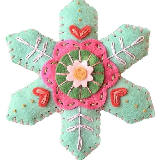 

Embroidered Felt Snowflake Ornaments Handmade Christmas Tree Hanging Decor Colorful Festive светло-зеленый