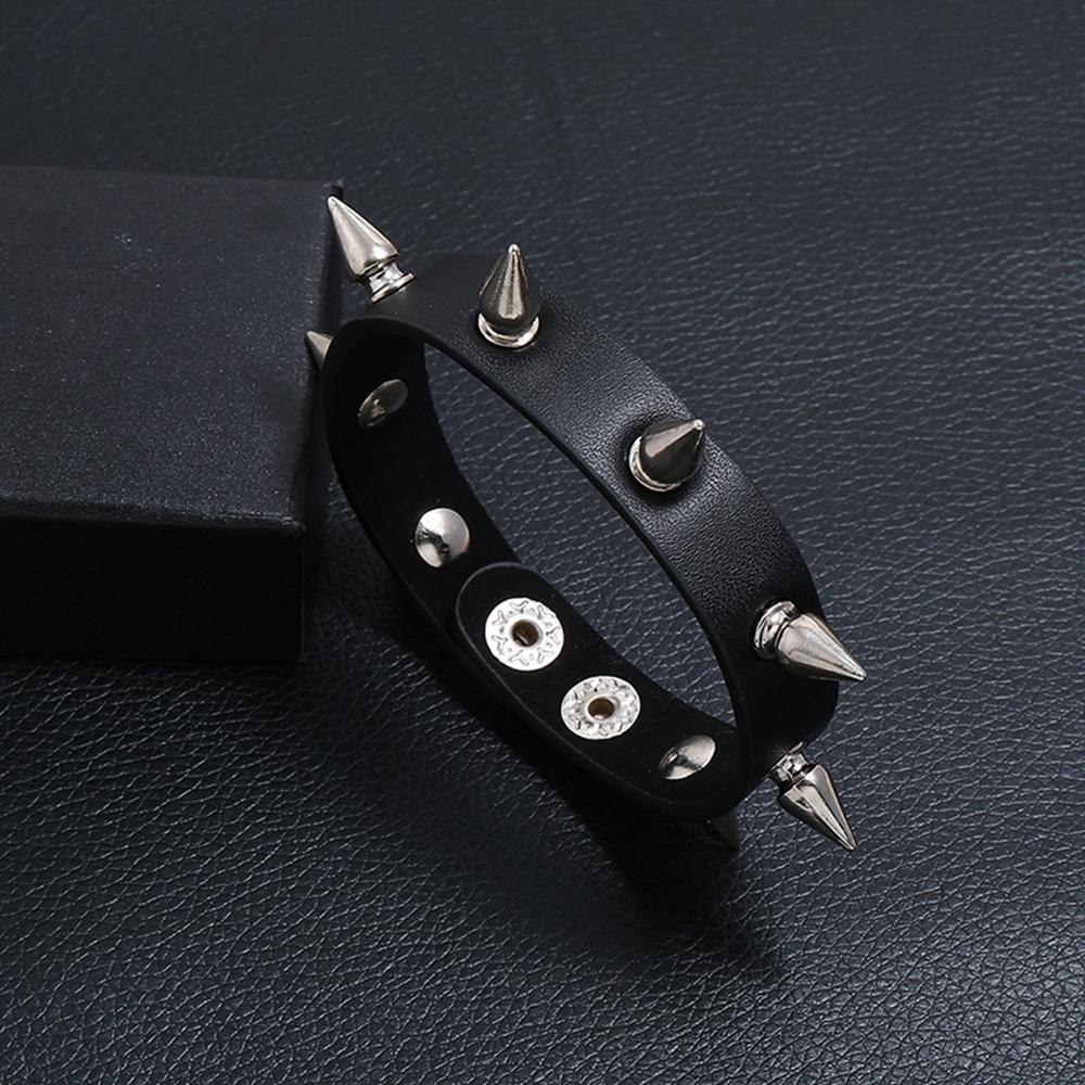 Adjustable Cool Female Punk Male Zinc Zinc Alloy PU Leather Bangles Rivet Bracelets One-row Wristband Jewelry