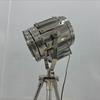 Stojací lampa Searchlight s povrchovou úpravou v chromu s ocelí, bodové světlo, nastavitelné bytové dekorace, stojací rohová světla