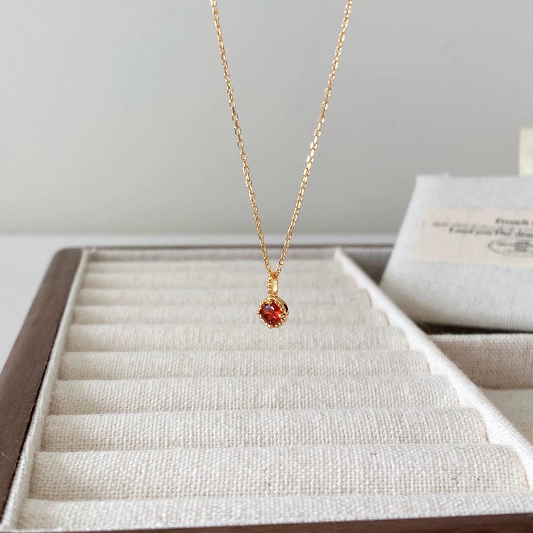 

Вінтажна підвіска-кольє з червоною трояндою та цирконом - Срібло S925, Позолота 18K, Одинарний діамант, Універсальний жіночий темперамент 925 Silver