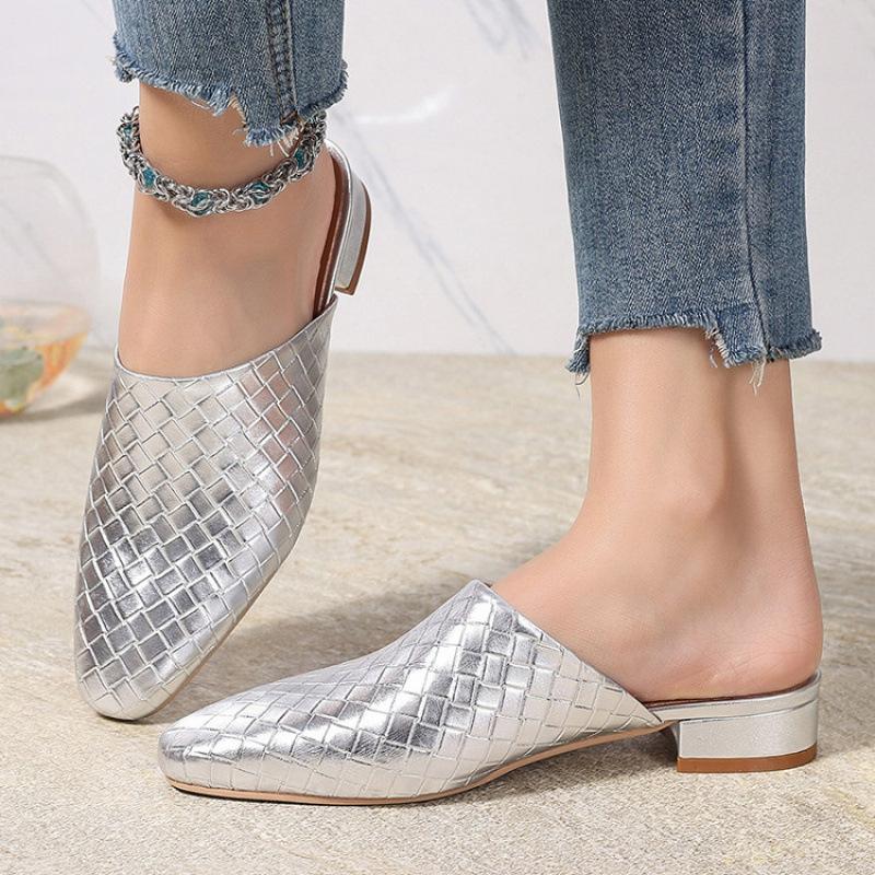 Summer women's bag head slippers flat bottom European and American large size shoes cool slippers new sandals non-slip flat slippers