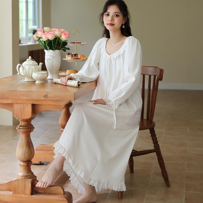 Cămașă de noapte de bumbac cu mâneci lungi pentru femei, stil curte - Largă, mărime plus, moale, pijama de toamnă/iarnă pentru purtare în interior/exterior