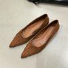 Fashion Pointed Toe Fashion Flock Ladies Flats Slip On Shoes Female Height Increasing Footwear Shallow Elegant Women Flats Shoes