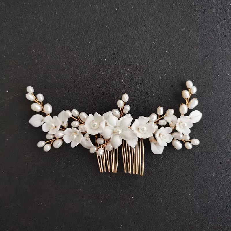 SLBRIDAL Handgefertigte Porzellanblume Blatt Süßwasserperlen Braut-Haarkamm Hochzeits-Haarband Haarschmuck Damen Schmuck