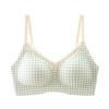 Intimo da donna estivo, adorabile, dolce, in pizzo, con coppe preformate e raccolte sul seno, senza cuciture visibili