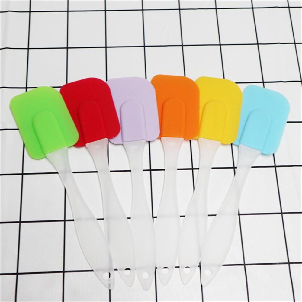 18CM Small Pastry Tools Silicone Spatula Baking Scraper Cream Butter Handled Cake Spatula Cooking Cake Brushes Kitchen Utensil