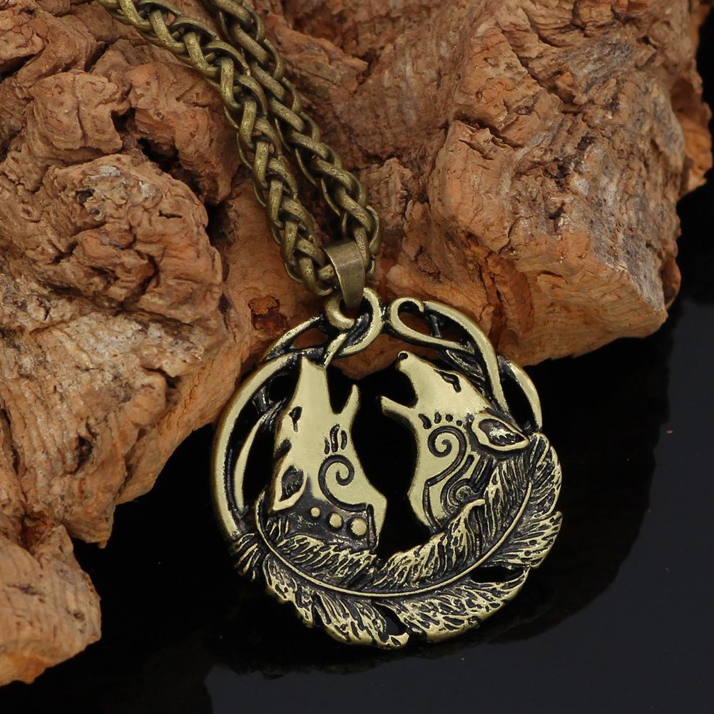 Norse Mythology Odin Celtic Wolf Head Pendant Necklace Unisex Vintage Sweater Chain Jewelry Accessory