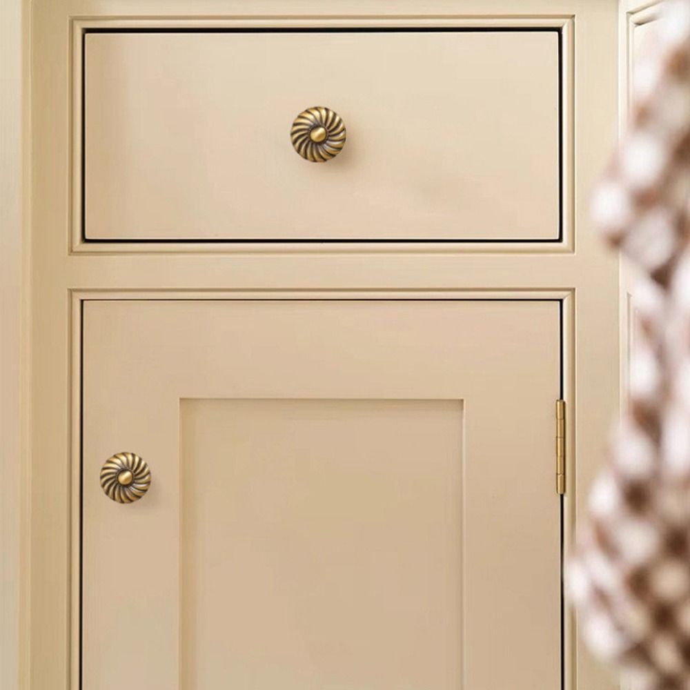 1Pcs Single Hole Cabinet Handle Vintage Door Handle Pulls Antique Drawer Knob  Furniture Accessory