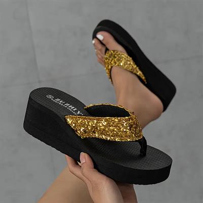 Nouvelles pantoufles d'été à paillettes, tongs compensées, pantoufles de plage pour femmes