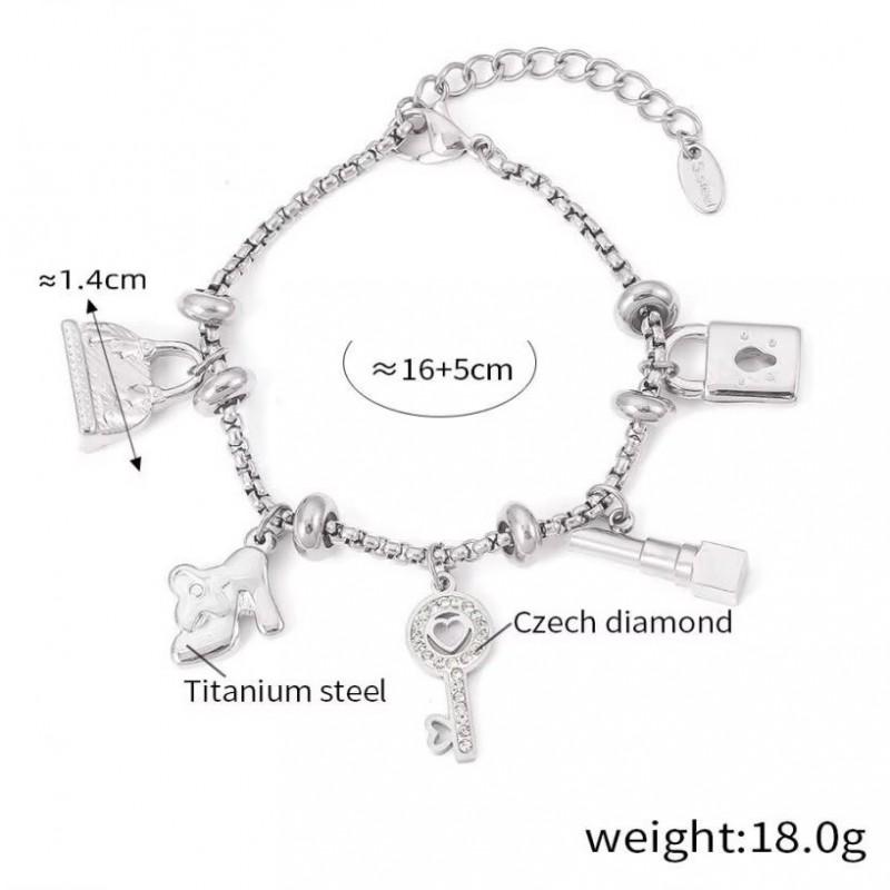 Vintage-Inspired Rhinestone Pendant Charm Bracelet Women 18K Gold Plated Titanium Steel Hypoallergenic Fade-Resistant