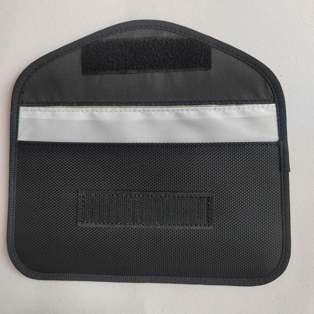 Borsa schermante Schermatura anti-radiazioni Schermatura antifurto Segnale Anti-hacking Protezione tracciamento Borsa isolamento cellulare Accessorio Telefono