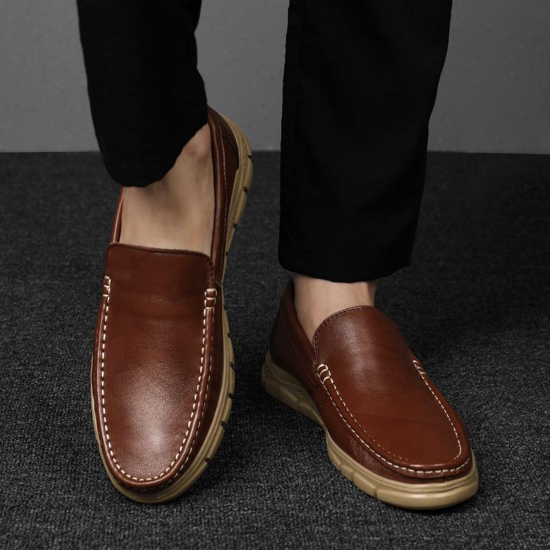Newest High Quality Soft Cow Leather Men'S Shoes Luxury Loafers Men Business Dress Shoes Classic Moccasins Vintage Driving Footwear