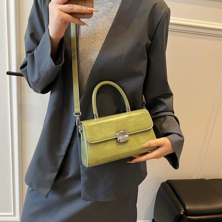 Fashion retro women's bag new versatile handbag 2025 texture small square bag messenger bag shoulder bag