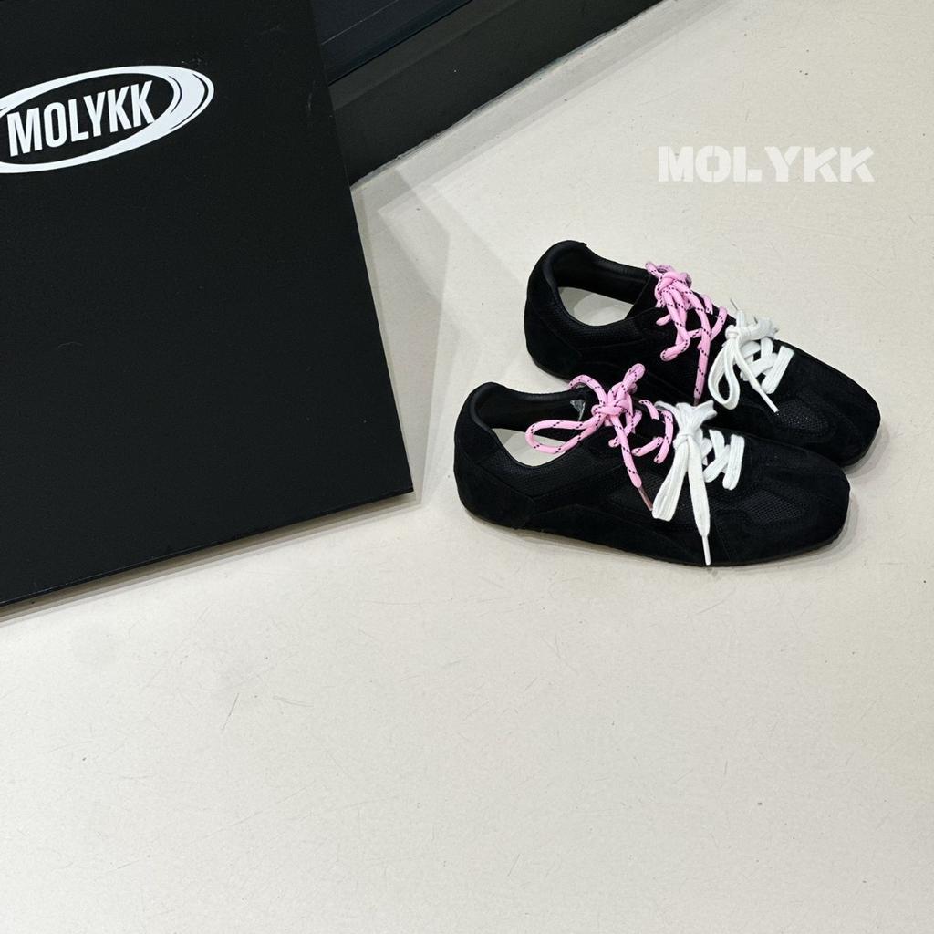 Black German training shoes women's 2025 autumn new casual shoes retro style leather pair of shoelaces breathable soft-soled Forrest Gump shoes