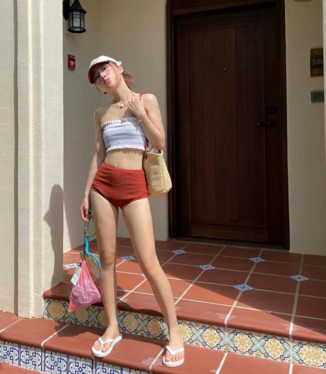 

Корейский полосатый купальник-бикини в стиле Дондэмун с цветными блоками: Сексуальный, элегантный раздельный купальник для женщин XL