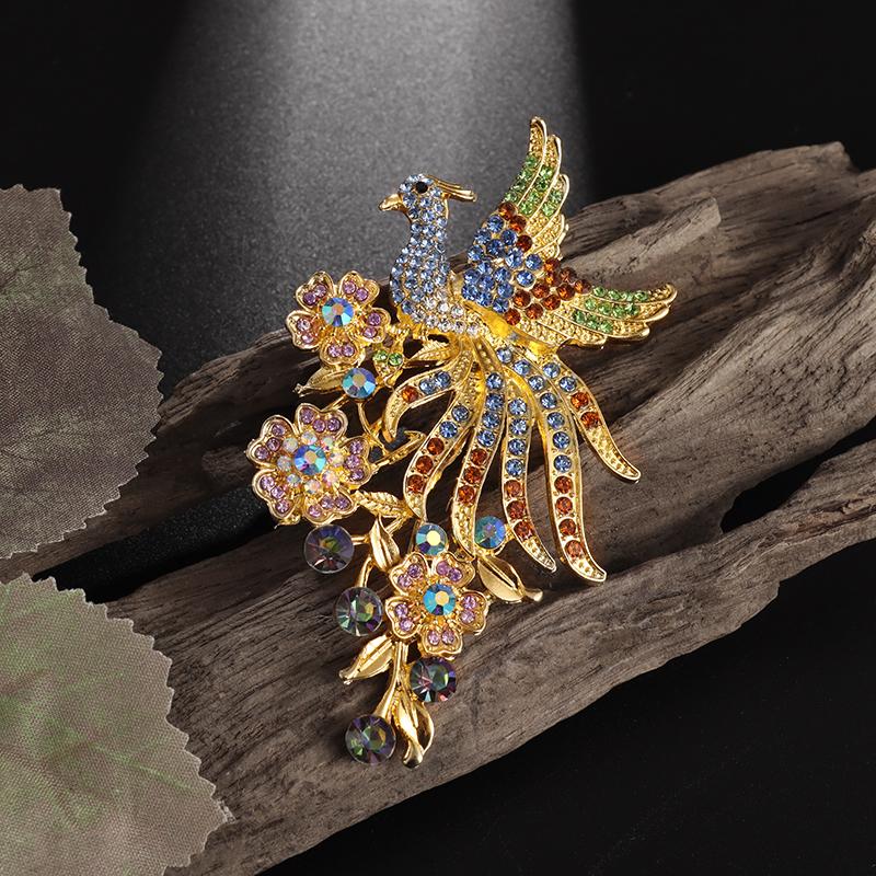 Women s Exquisite Colorful Zircon Inlaid Brooch Peacock Phoenix Brooch Jewelry Banquet Dress Accessories золотой