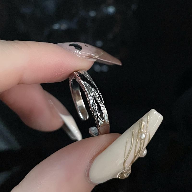 Schwarzer Emaille Tropföl Nischen Design Ring Damen Hochwertiger Offener Zeigefinger Ring Kalter Wind Französischer Ring