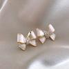 Simple Zircon Butterfly Earrings Light Luxury High-end Stud Earrings Temperament Fashionable Sweet Pearl Earrings Women