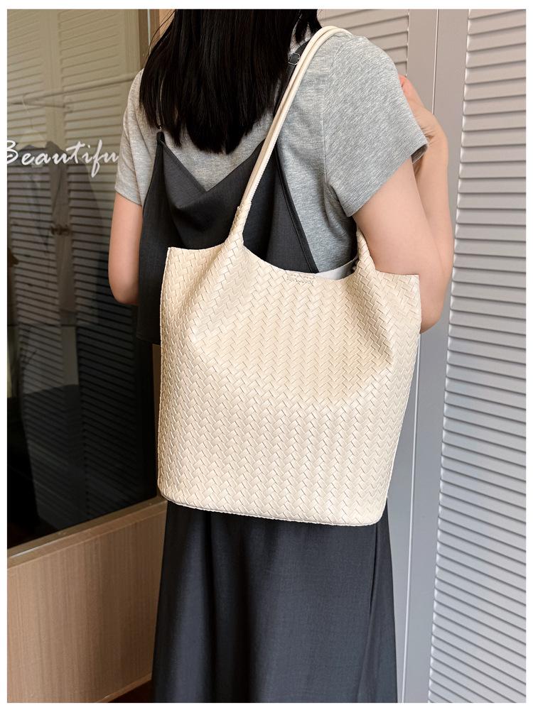 Women's 2026 Fashion Woven Tote Bag - Versatile, High-End, Large Capacity Shoulder Handbag