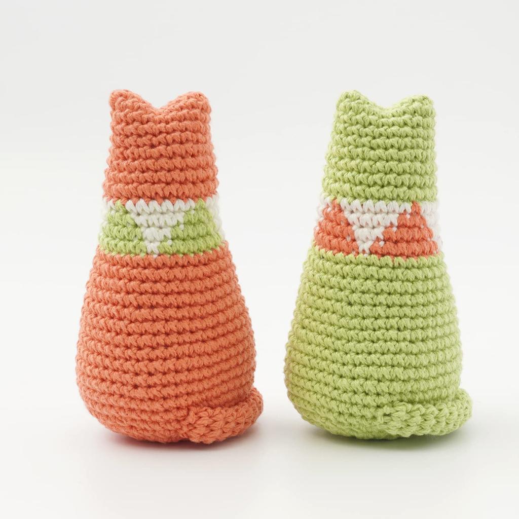 Raw Wool Itohenlab Knitting Kit #9-9 Sitting Cat