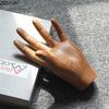 Kreative Imitation Holz Handfläche Skulptur Schreibtisch Dekoration Handwerk Charakter Handfläche Statue Harz Ornamente Raum Ästhetik Dekor