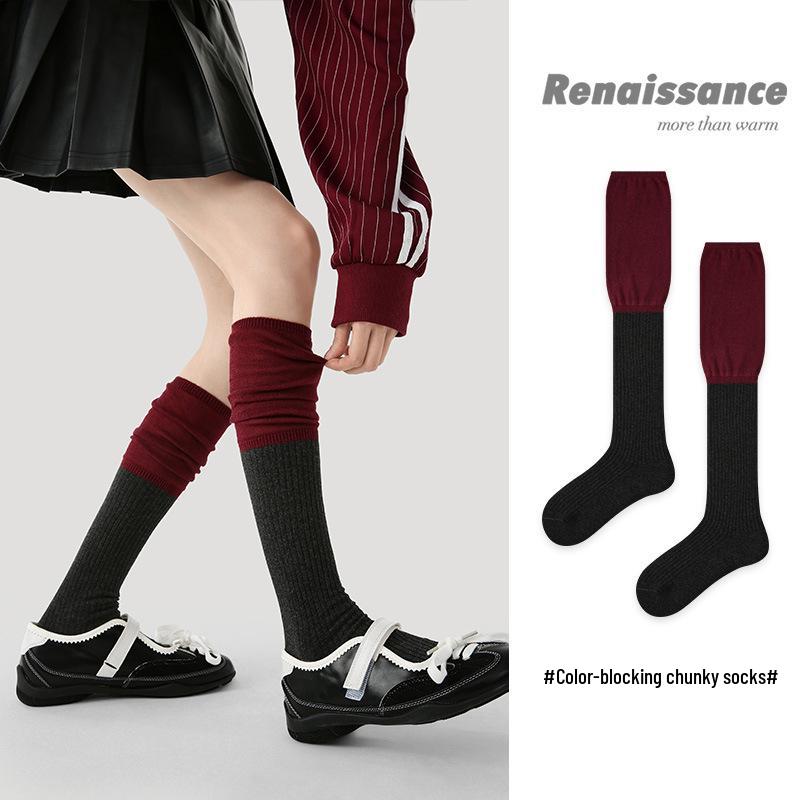 Renaissance Women's Seamless Color Block Mid-Calf Socks: Autumn/Winter Versatile Piled-Up Style