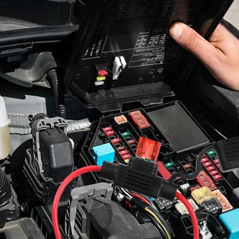 Araba Sigorta Kutusu Su Geçirmez Mini Bıçak Adaptörü Sıçrama Korumalı Kutu Hat Üzeri Kesme Anahtarı Soketi Nem Korumalı Sigorta Soketi 12V 30A