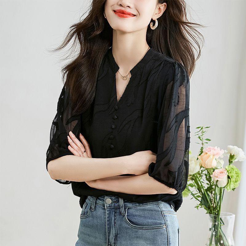 Women's Five Quarter Sleeved Chiffon Shirt Jacquard Summer New Fashionable Loose Shirt Top