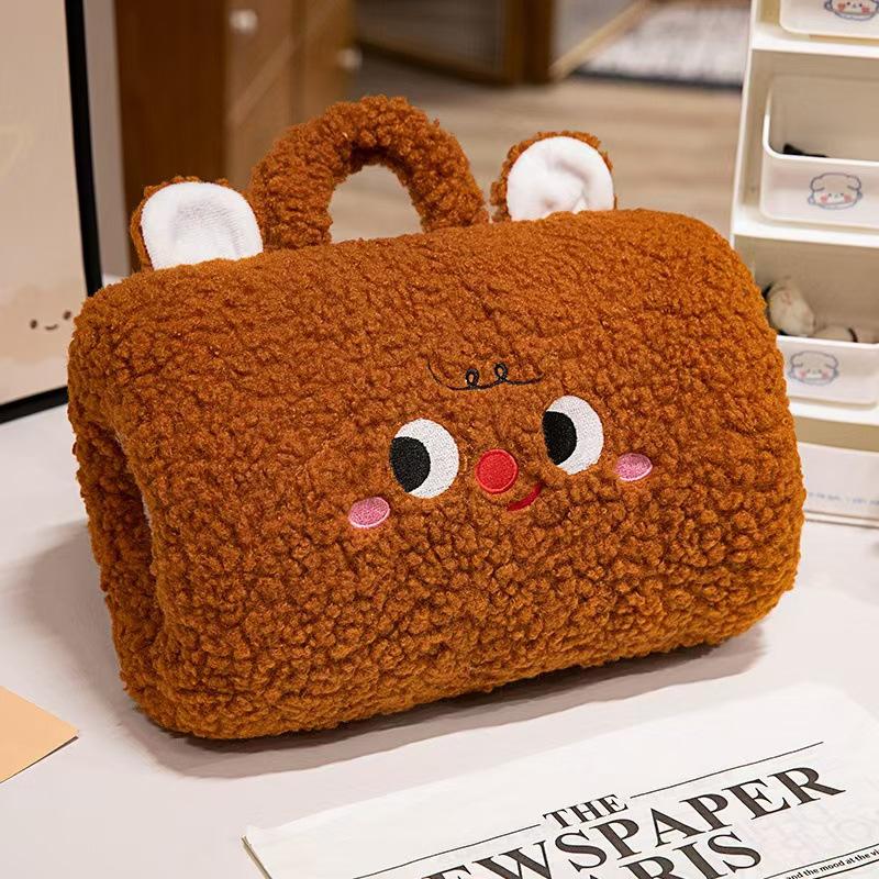 Winter hand warmer throw pillow can be inserted to cover the nap pillow, student office sleeping pillow, hand warmer to cover the graduation gift