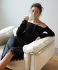 Jaejeudeu Off-Shoulder Cardigan_Brown