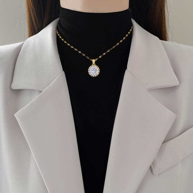Round shape zirconia Pendant Necklace for Women 2025 New Fashion Golden Stainless Steel Chain Necklace Wedding Jewelry Accessories