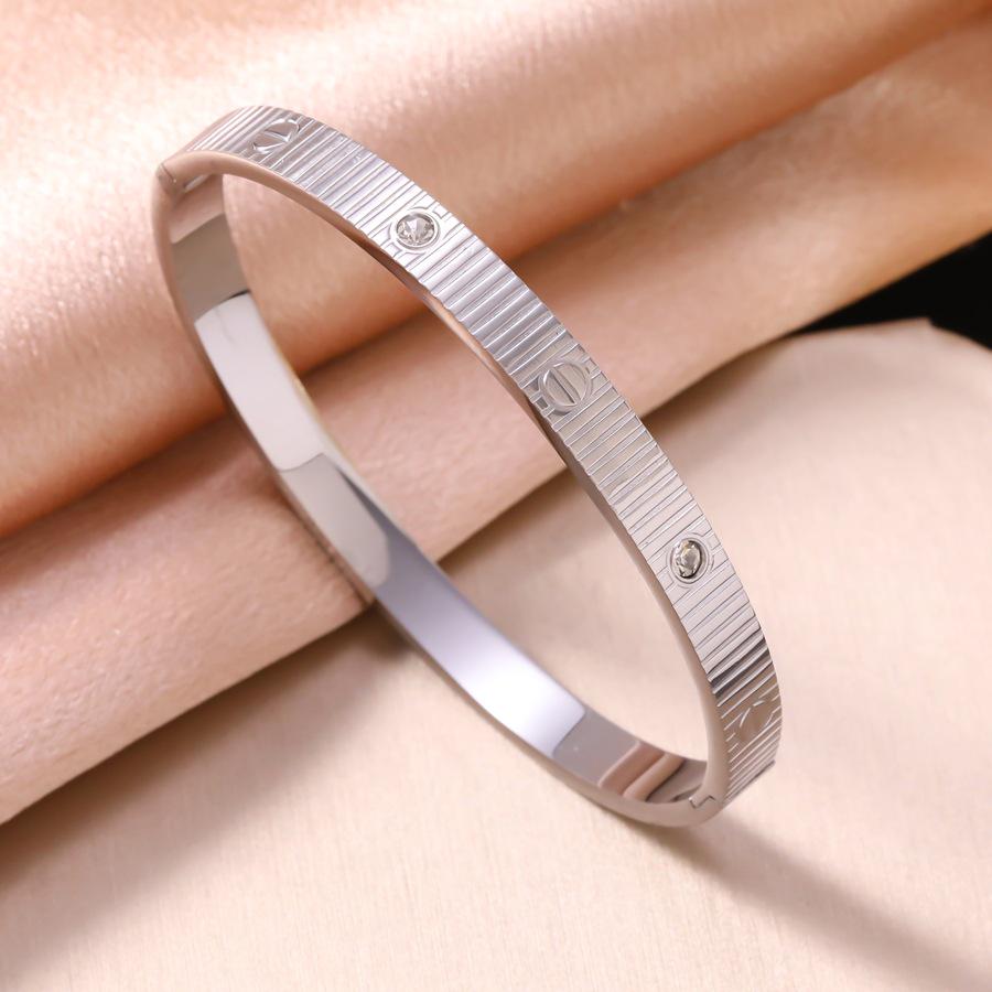 Bracciale a Catena in Acciaio Inossidabile e Oro 18K con Incastonatura di Diamanti - Gioiello alla Moda, Versatile, Inossidabile in Acciaio al Titanio per Donne