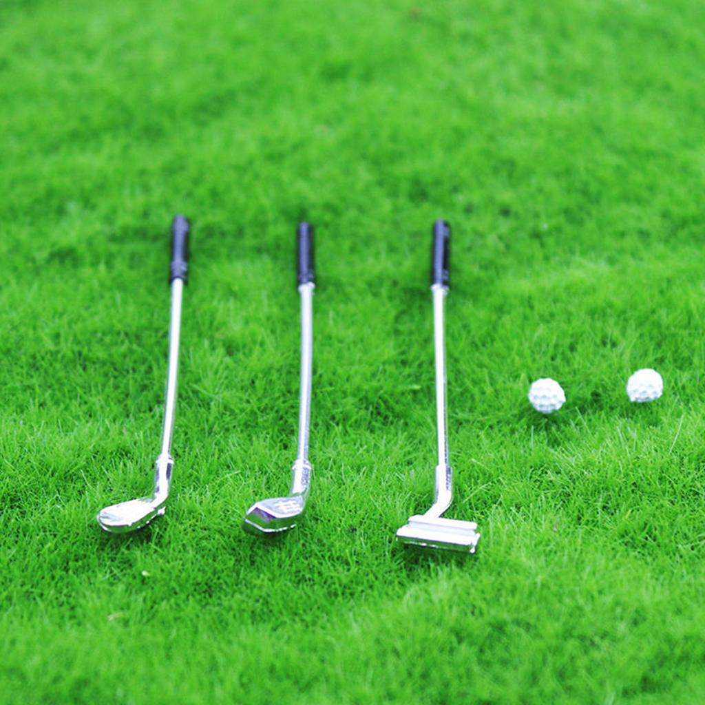 Life Like Golf Set Scene Setting Props With Golf Club Miniature Accessories For Kids Interactive Fun Doll House Decors