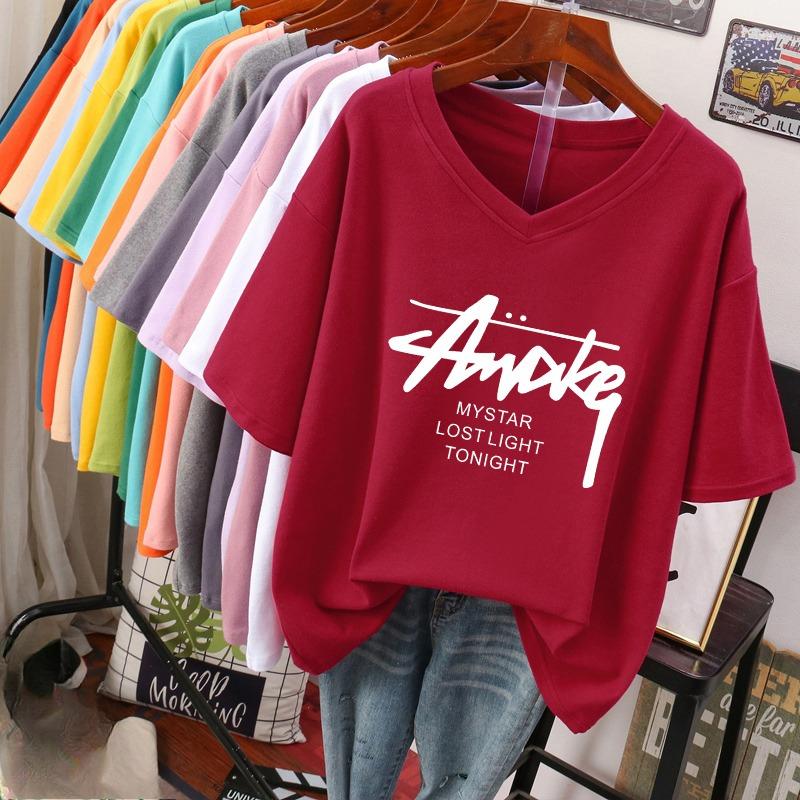 Dámské tričko s krátkým rukávem, volného střihu, zeštíhlující top s potiskem a výstřihem do V