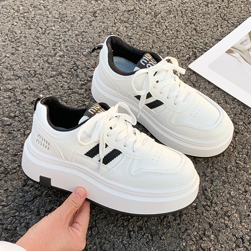 Popular Platform White Shoes Women's 2025 Spring New Versatile Chic Students This Year Popular Leisure Sports Board Shoes