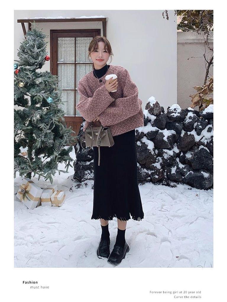 Purple-Pink French Tweed Jacket: High-End Winter 2025 Hangzhou Style, Wide Sleeves, Short, Padded.