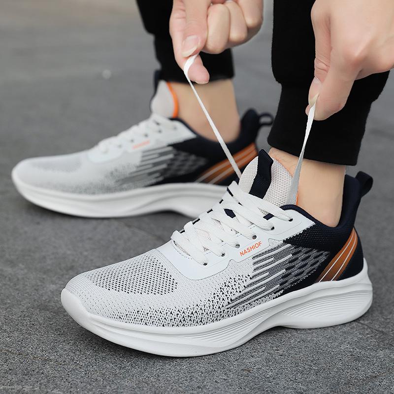 

Men s shoes Mesh flying sneakers Soft sole Lightweight breathable running shoes New shoes Couple models 45 темно-сірий колір