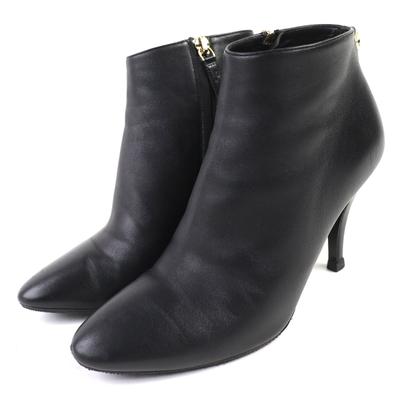 Stivaletti Salvatore Ferragamo Eccellenti Stivaletto alla caviglia in pelle Joan Gancini con zip laterale 6 Usato