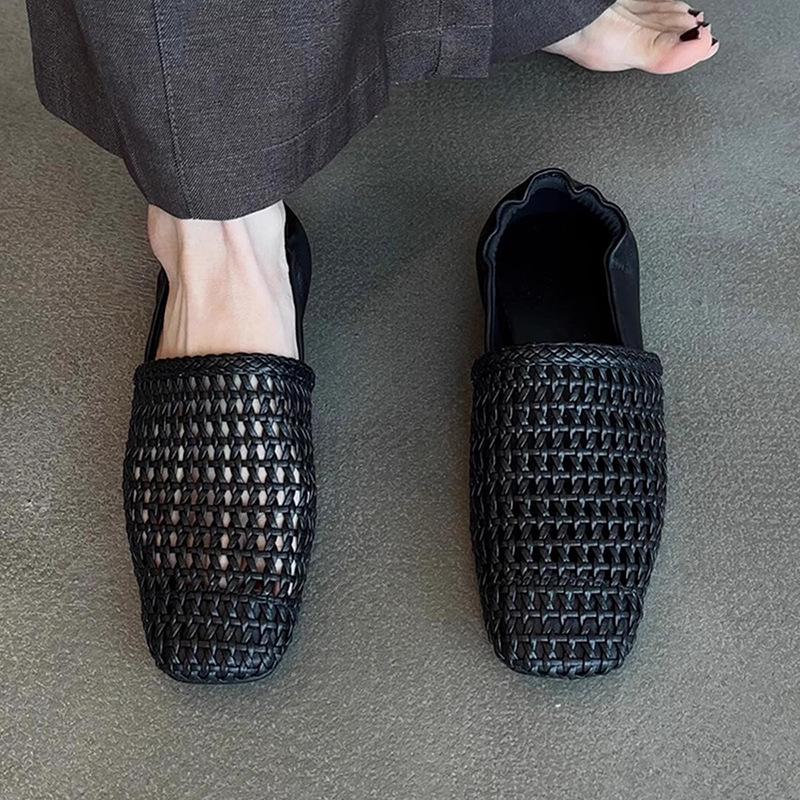 Sheepskin version~ retro one-pedal woven hollow breathable single shoes, children wear genuine leather square head versatile flats