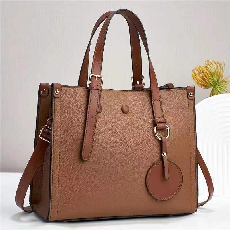 Stylish Vintage Handbag For Women With Spacious Design And High-quality Pu Material